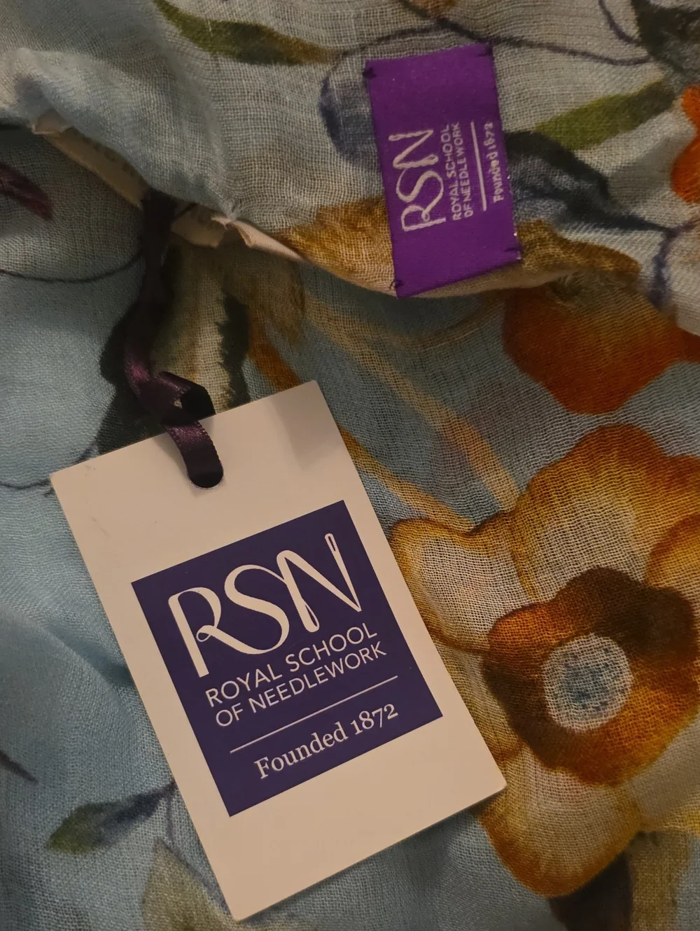 Beautiful Floral Lightweight Scarf / Wrap